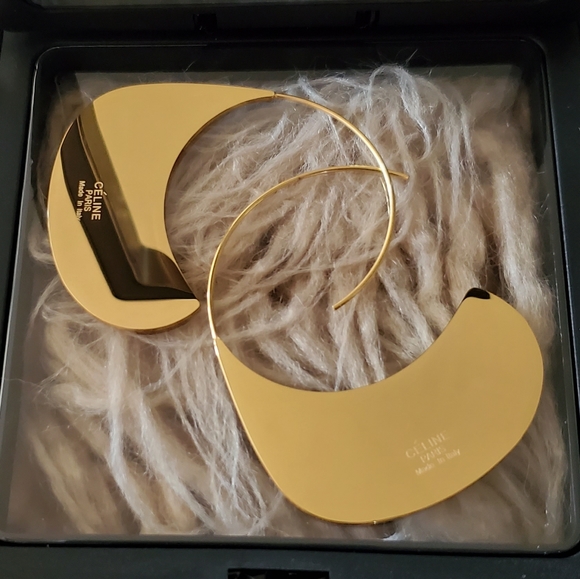 Modern Disc Hoop Earrings - Picture 2 of 6